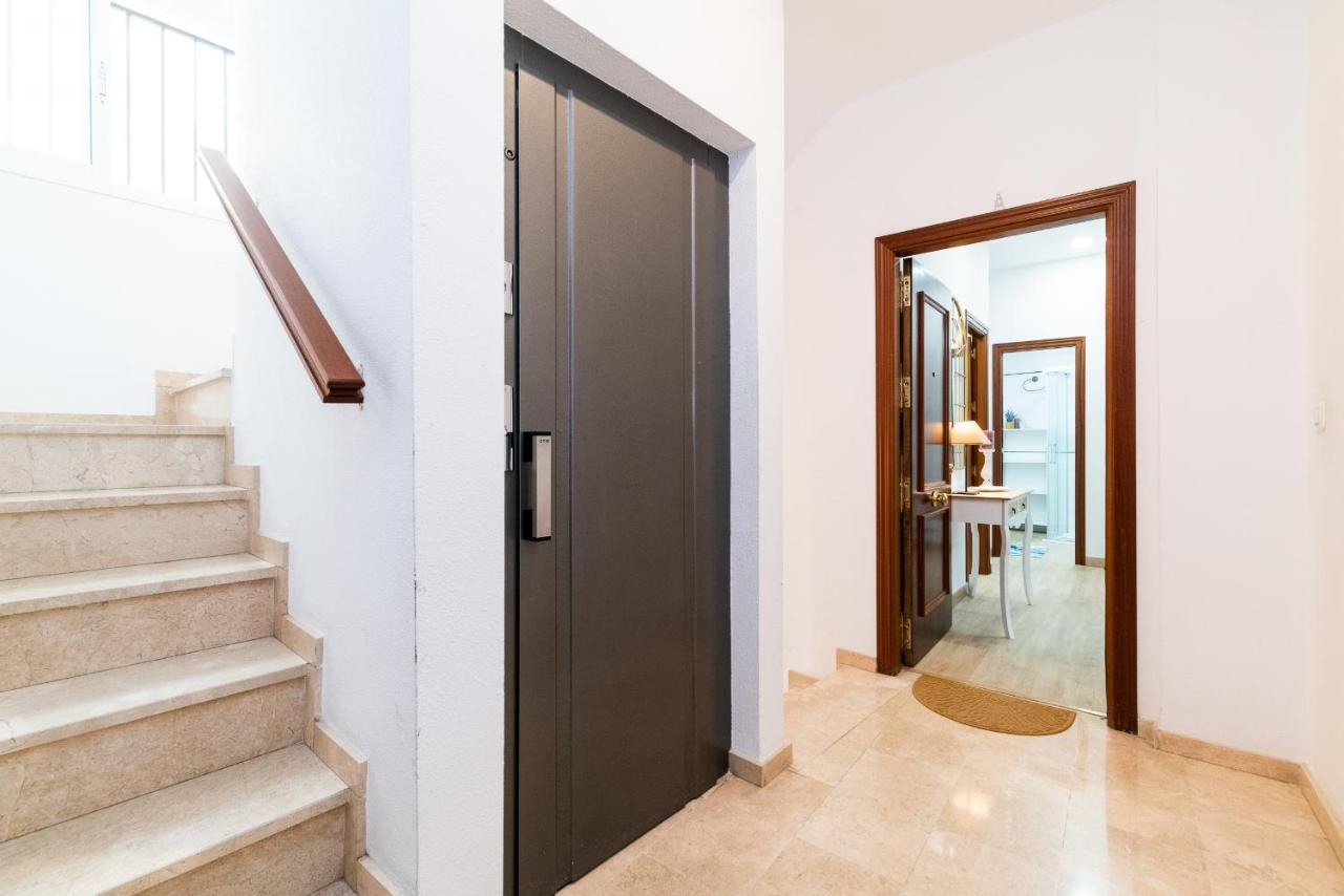 Apart. Santa Paula En Granada Dış mekan fotoğraf