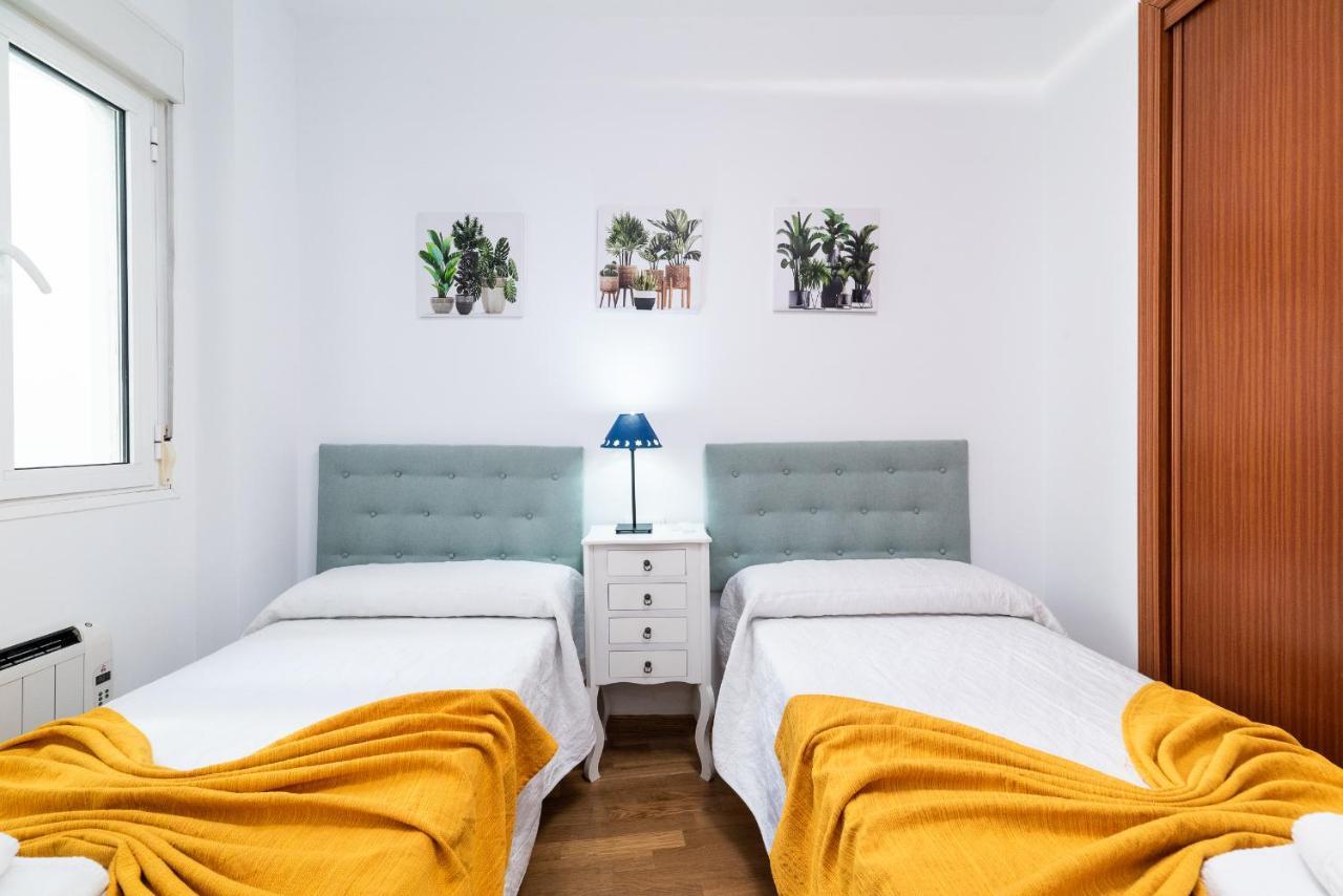 Apart. Santa Paula En Granada Dış mekan fotoğraf